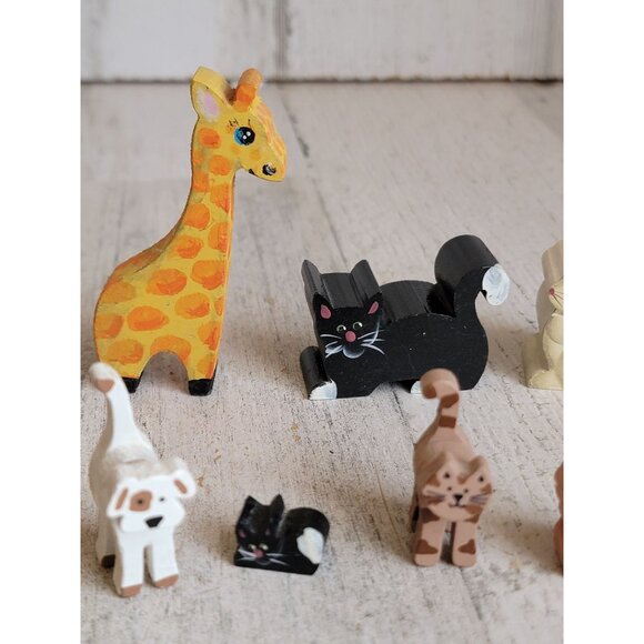 Vintage mini wooden animals giraffe skunk pig dog cat bunny set decor unique - Picture 5 of 7
